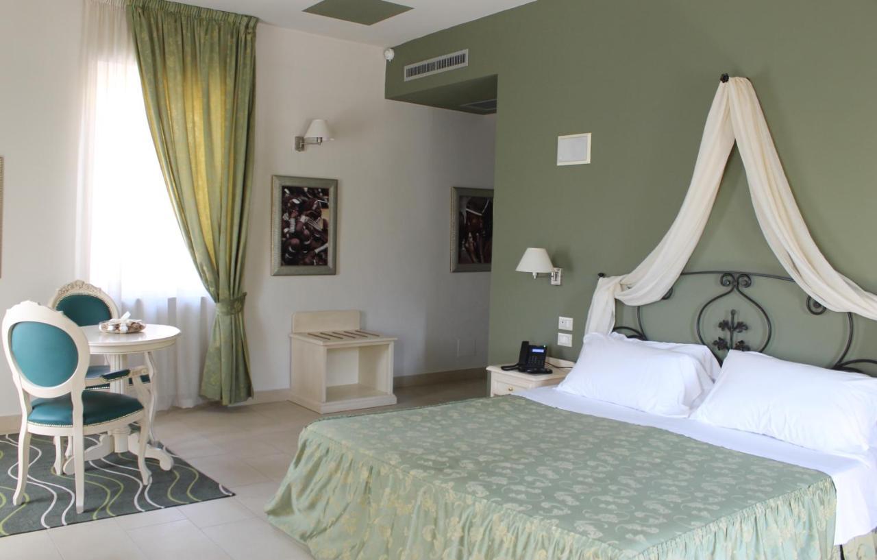 Hotel Capovilla Pisogne Ngoại thất bức ảnh